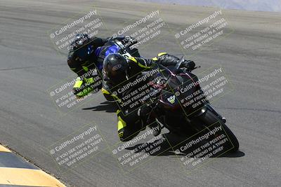 media/Apr-10-2022-SoCal Trackdays (Sun) [[f104b12566]]/Bowl (11am)/